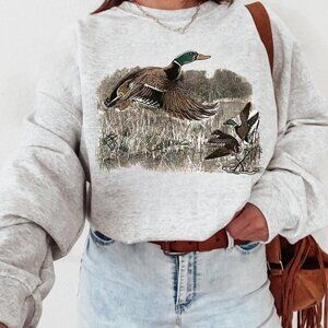 Gray Sweatshirt with Duck Print